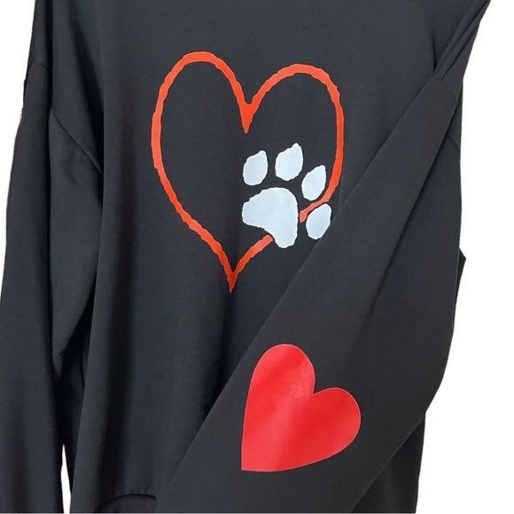 🐾 Paw Print & Hearts 💕 Long Sleeved Sweatshirt - Picture 3 of 5